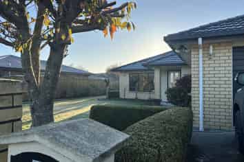 112 Solway Crescent, Solway