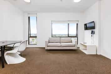 1111/17 Putney Way, Manukau