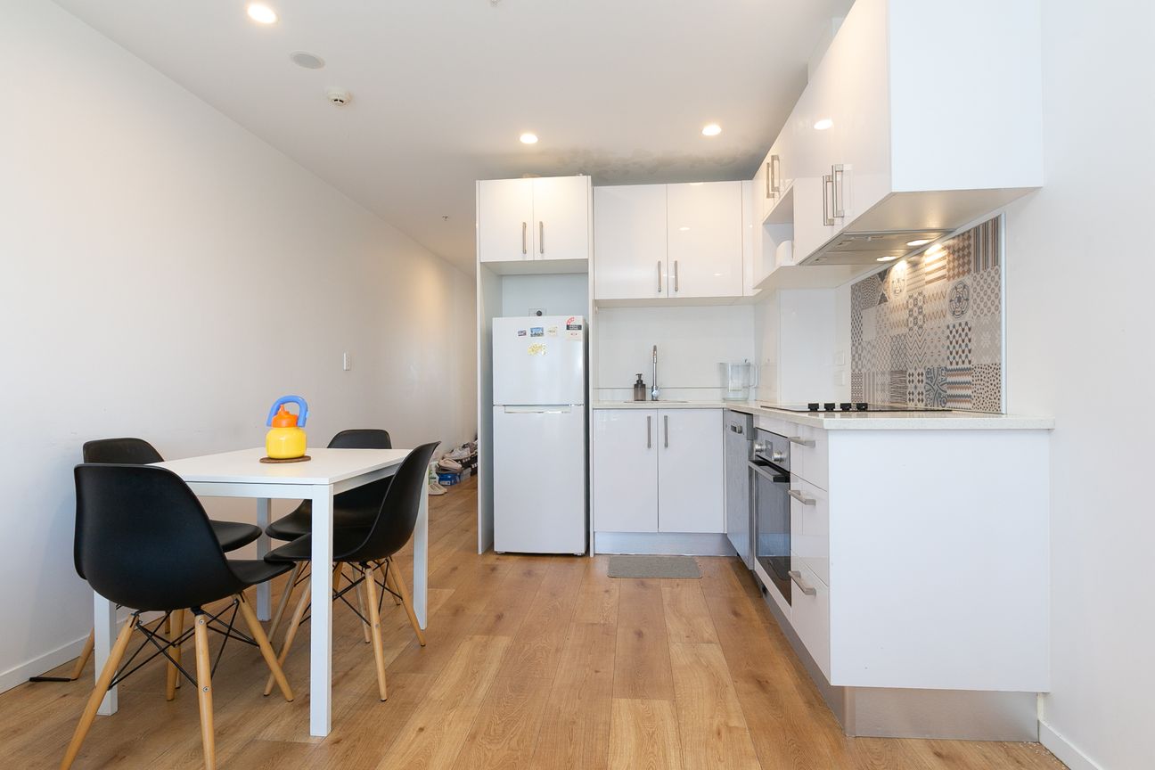Near New, Freehold, Modern & Safe - Ansicht 5