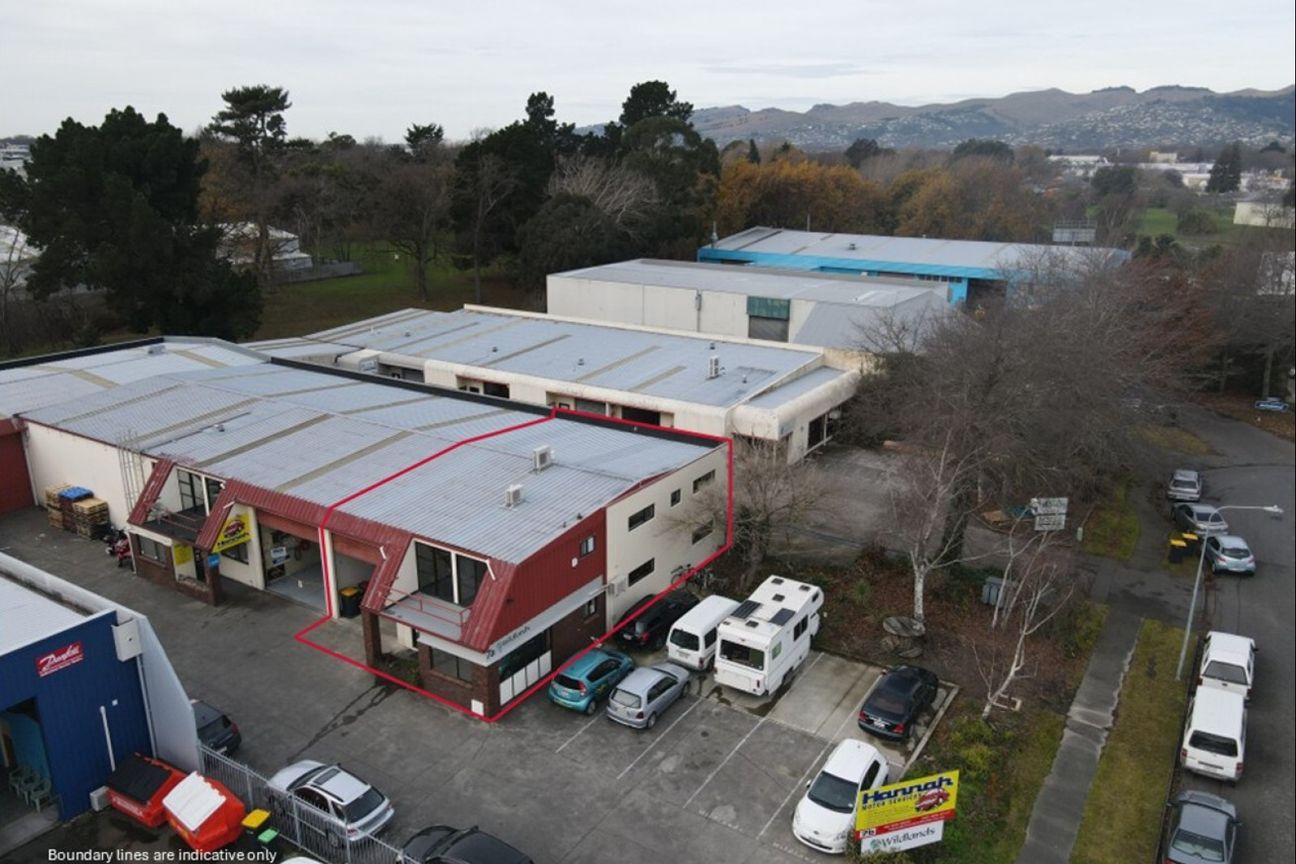 Functional Office and Warehouse in Sockburn - Aanzicht 2