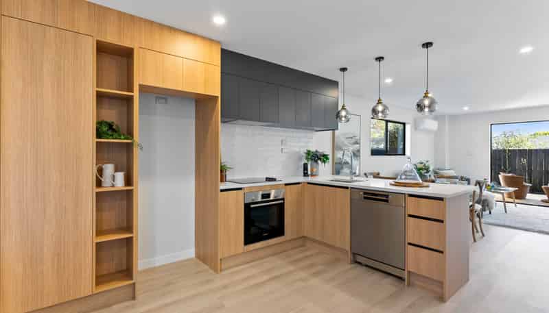 8/100 Clevedon Road, Papakura