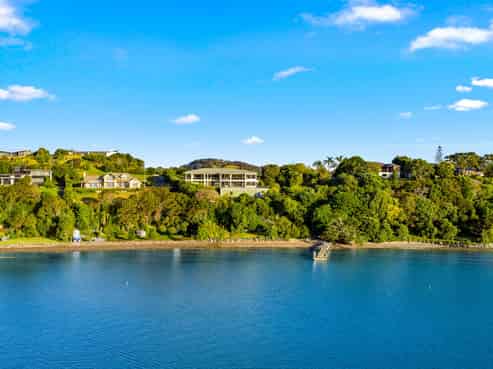 115 Ridge Road, Mahurangi East