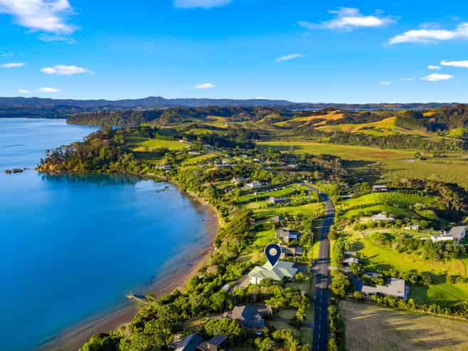 115 Ridge Road, Mahurangi East