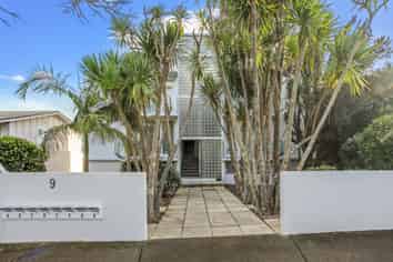 9b Emmett Street, Herne Bay