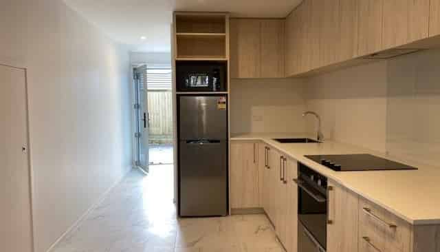 2/17 Winchester Street, Merivale