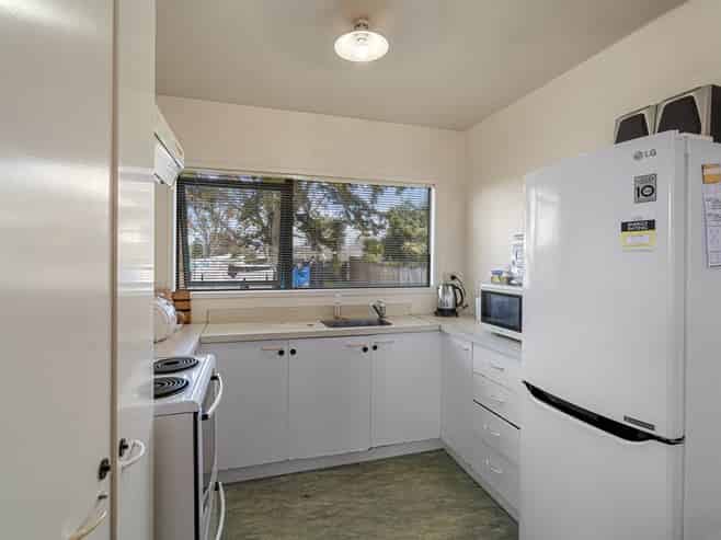 10A Holman Road, Te Atatu Peninsula