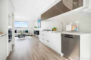 7/33 Buscomb Avenue, Henderson
