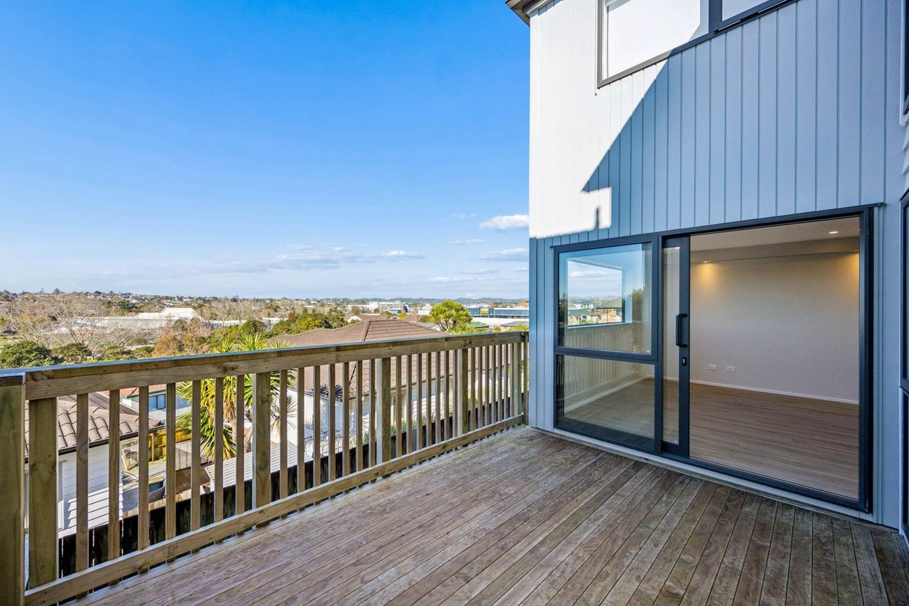 3 Bedroom, 2.5 Bathroom in Henderson - Altro