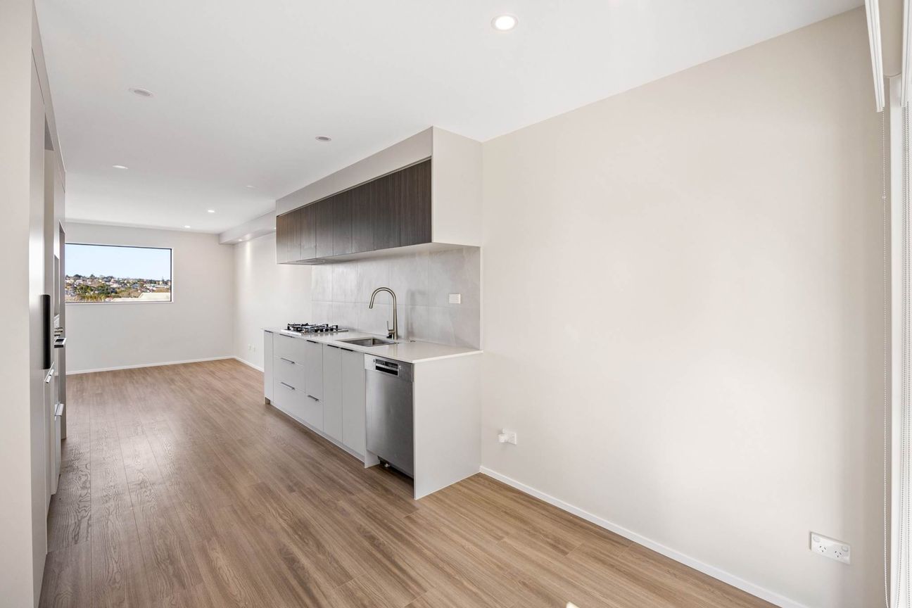 3 Bedroom, 2.5 Bathroom in Henderson - Vista 5
