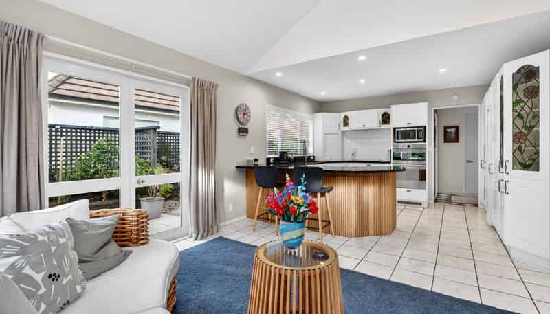46 Cheviot Road, Eastbourne