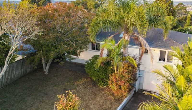 18 Chorley Avenue, MASSEY