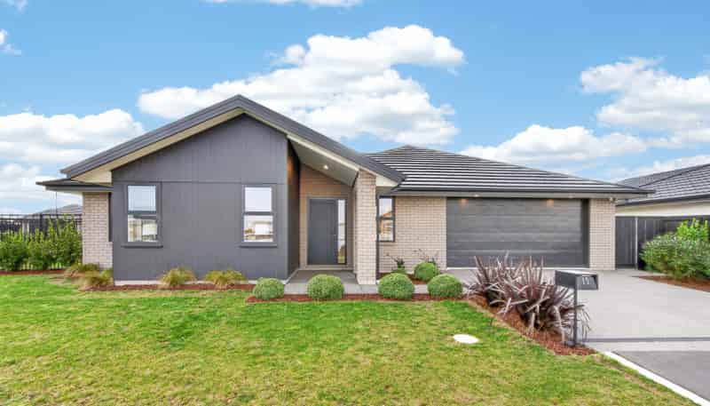 15 Longore Way, Rolleston