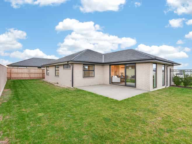 15 Longore Way, Rolleston
