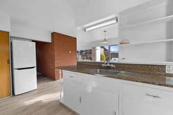11 Hefford Place, Allenton