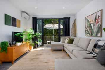 19/17 Lyon Avenue, Mount Albert