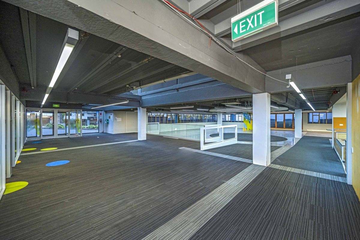 Education/Office Options: 600sqm-5,000sqm+ - Ansicht 2