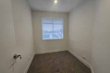 B/8 Opawa Road, Waltham