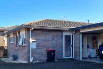 2/737 Cameron Road, Tauranga South