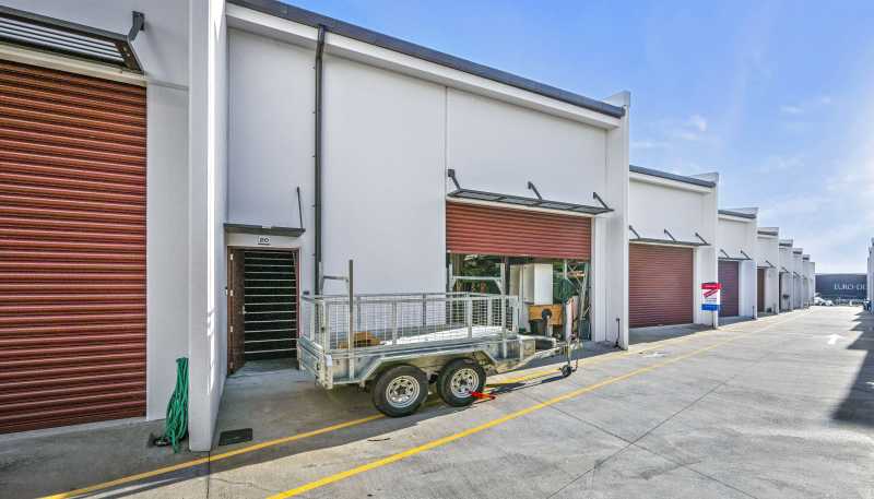 20/8 Laurenson Road, Hobsonville