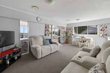 7 David Street, Judea