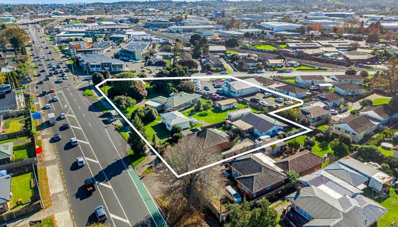 120-128 Great South Road, Takanini