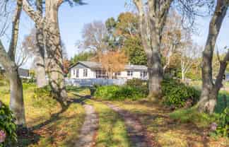 588 Holland Road, Eureka