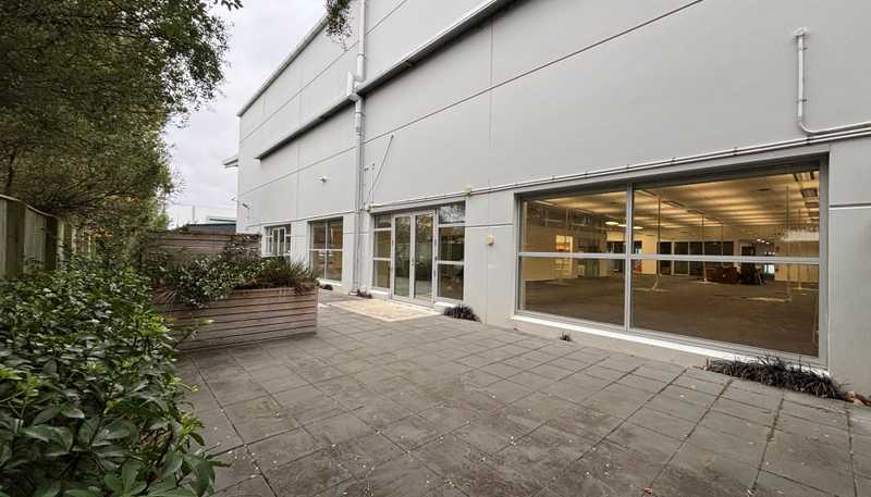 92 Russley Road, Russley