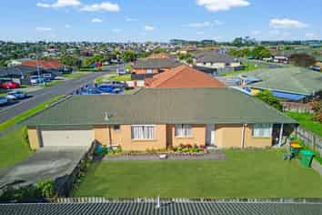 118 Naylors Drive, Mangere