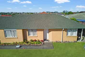 118 Naylors Drive, Mangere