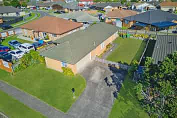118 Naylors Drive, Mangere