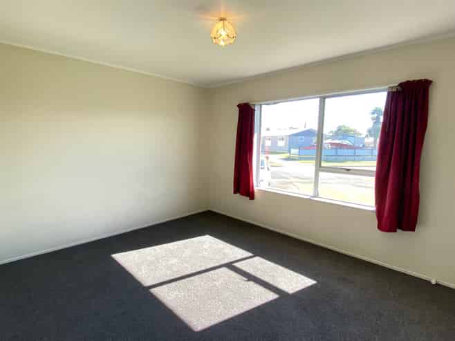 70 Taipari Street, Maungatapu