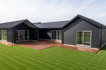 44 King Road, Kinloch