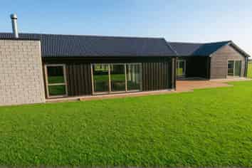 44 King Road, Kinloch