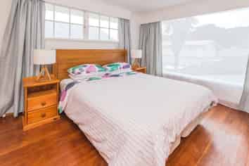 25 Brassey Road, Saint Johns Hill
