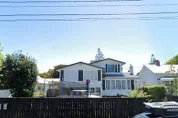 25 Brassey Road, Saint Johns Hill