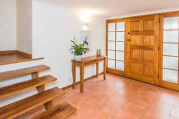 25 Brassey Road, Saint Johns Hill