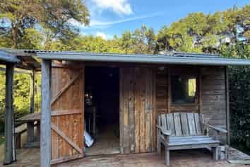 333 Blind Bay Road, Great Barrier Island