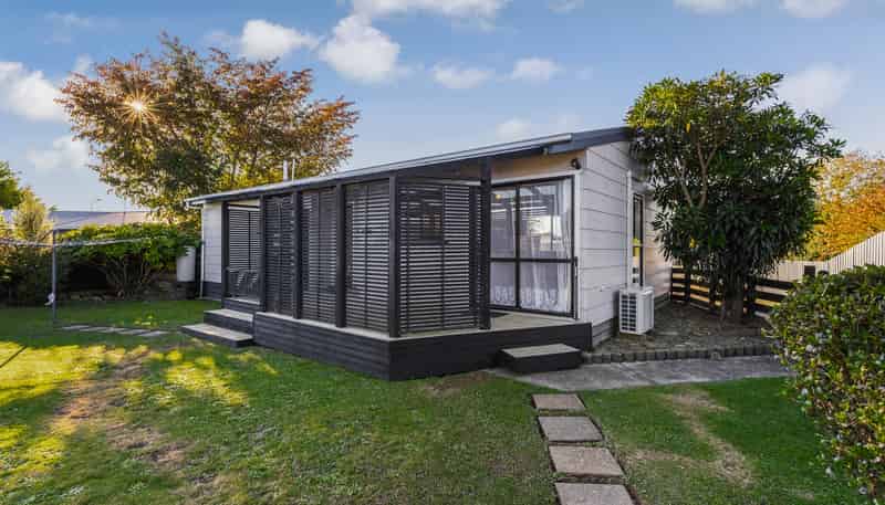 4 Kirkcaldie Grove, Levin