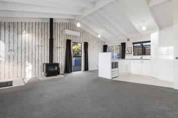 4 Kirkcaldie Grove, Levin