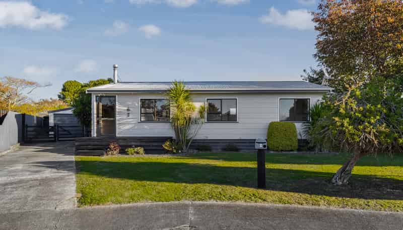 4 Kirkcaldie Grove, Levin