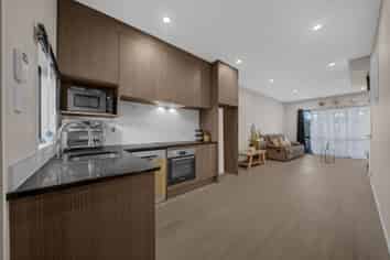 5/53 Archibald Road, Kelston