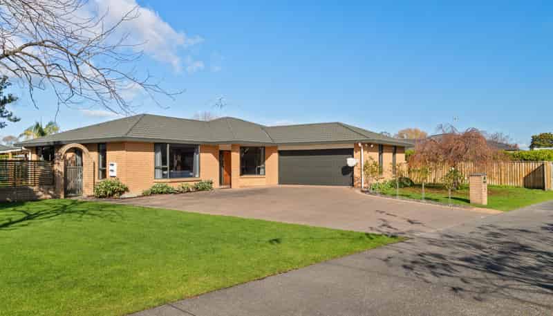 5 Margaret Place, Lytton West