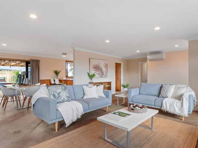 5 Margaret Place, Lytton West