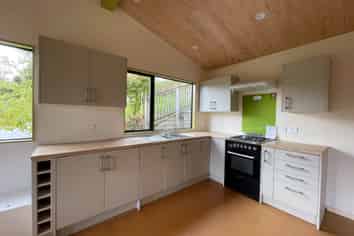91B The Bullock Track, Mahurangi West