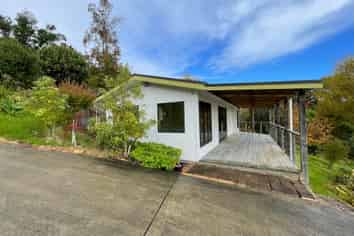 91B The Bullock Track, Mahurangi West