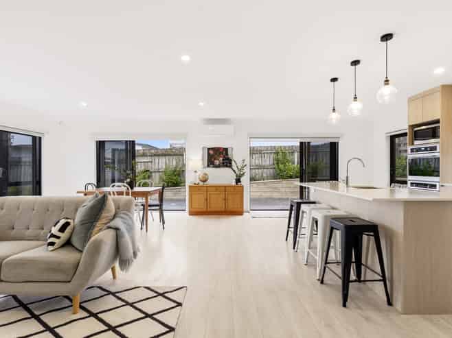 4C Mere Road, Taupo