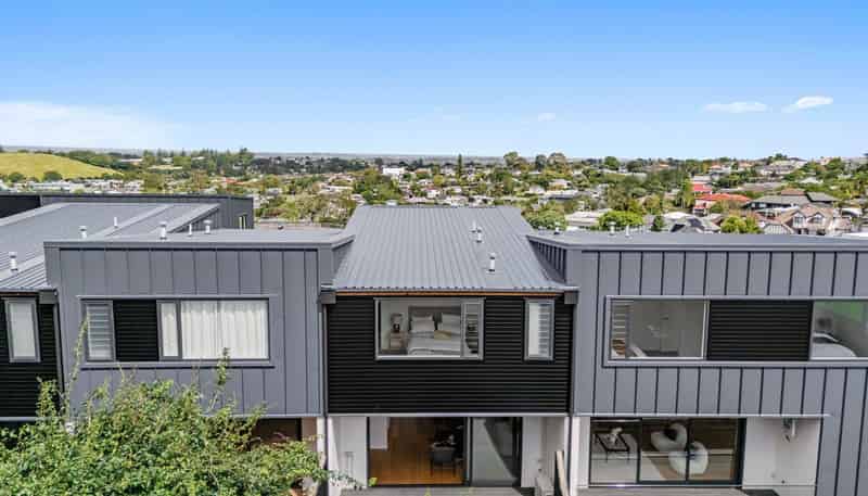 10/ 6 Riddell Road, Glendowie