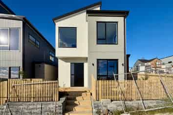 12 Wira Lane, Silverdale
