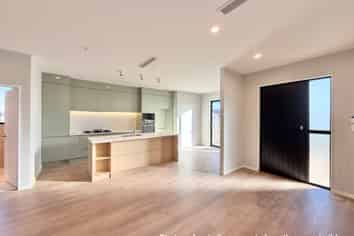 8 Wira Lane, Silverdale