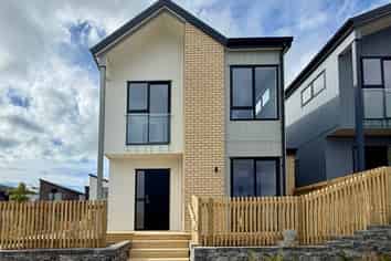 8 Wira Lane, Silverdale